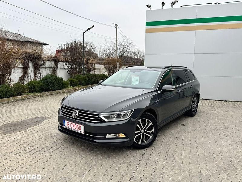 Culoarealte culori Utilizat 2017 VW Passat Trendline Break | 10.950 EUR (Super Preț) - Imagine 1/4