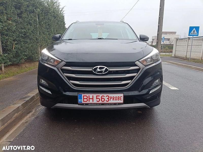 Culoarenegru Second-hand 2016 Hyundai Tucson Style SUV | 14.750 EUR (Preț OK) - Imagine 1/4