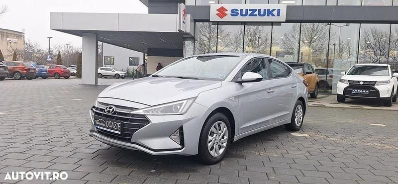 Culoaregri Second-hand 2019 Hyundai Elantra Classic Berlinǎ | 9.950 EUR (Super Preț) - Imagine 1/4