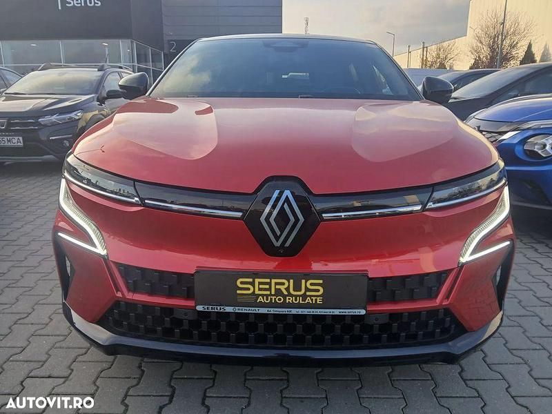 Second-hand Renault Megane E-Tech Techno 161 kW (220 CP) 2022 Culoarerosu Hatchback