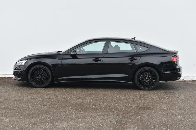 Second-hand Audi A5 Sportback Advanced Plus 190 CP (139 kW) 2020 Negru  normal Hatchback