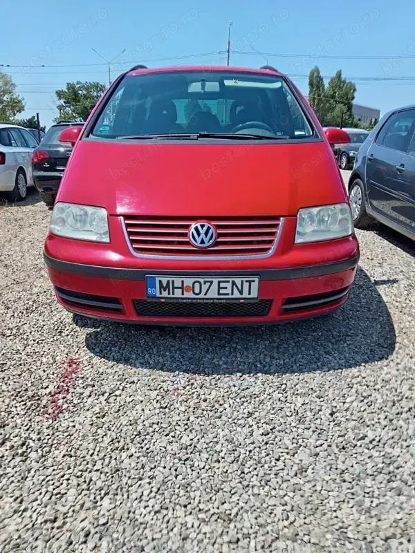 Utilizat 2005 VW Sharan Trendline Monovolum | 3.300 EUR - Imagine 1/4