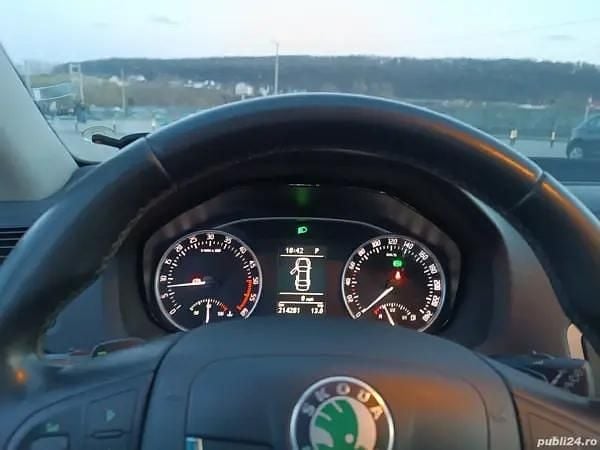 Utilizat 2018 Skoda Octavia Break | 6.250 EUR (Super Preț) - Imagine 1/4