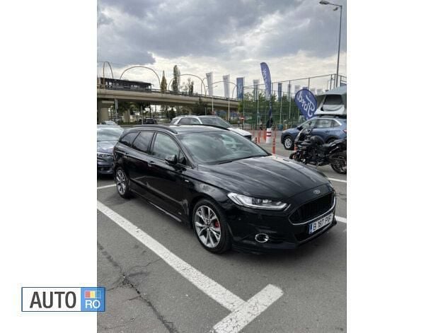 Negru Utilizat 2018 Ford Mondeo ST-Line Break | 12.950 EUR (Scump) - Imagine 1/4
