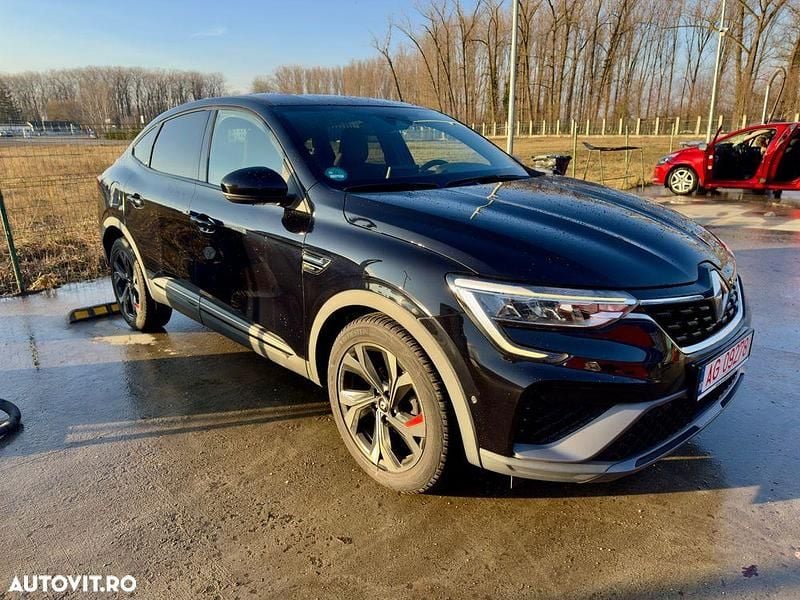 Second-hand Renault Arkana R.S. 158 CP (116 kW) 2022 Culoarenegru SUV