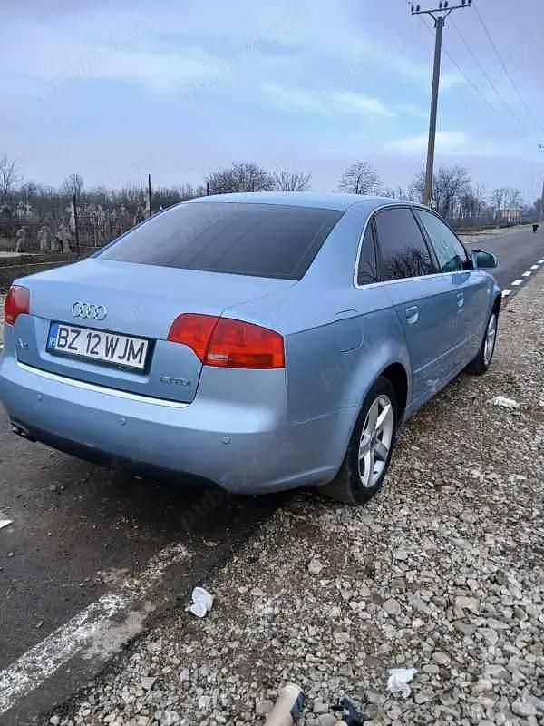 Second-hand Audi A4 116 CP (85 kW) 2007 Berlinǎ