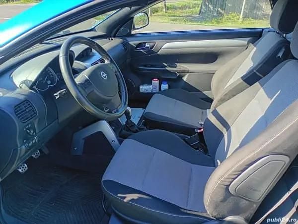 Second-hand Opel Tigra 120 CP (88 kW) 2004 Cabrio