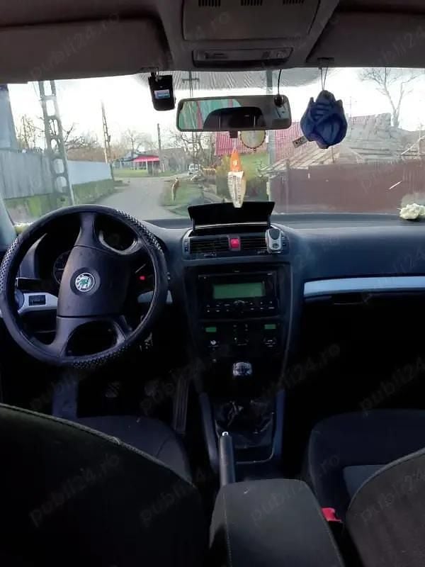 Second-hand Skoda Octavia 105 CP (77 kW) 2008 Berlinǎ