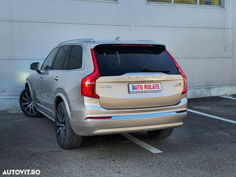 Second-hand Volvo XC90 300 CP (220 kW) 2023 Culoarebej SUV
