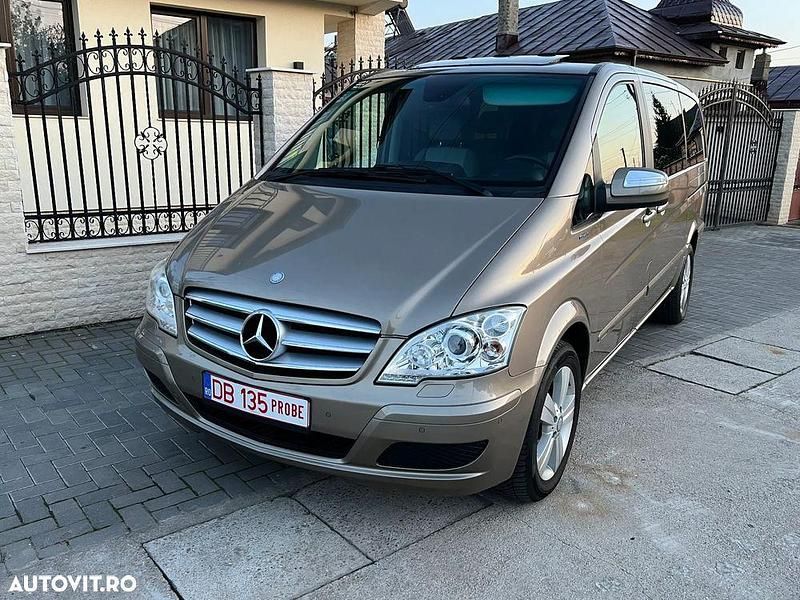 Culoaregalbeuriu Utilizat 2012 Mercedes Viano Monovolum | 16.390 EUR (Preț bun) - Imagine 1/4
