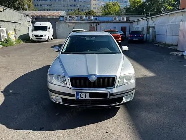 Utilizat 2007 Skoda Octavia Berlinǎ | 3.300 EUR (Preț OK) - Imagine 1/4