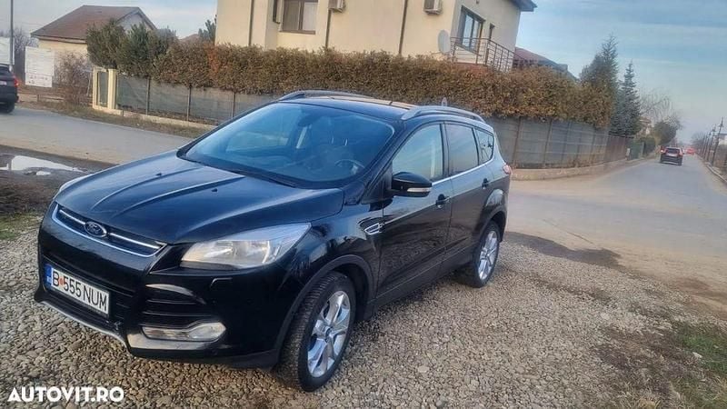 Culoarenegru Utilizat 2015 Ford Kuga Titanium SUV | 9.900 EUR (Preț bun) - Imagine 1/4