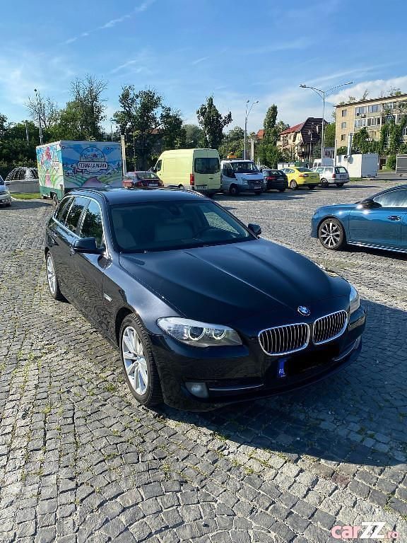 Negru Utilizat 2013 BMW 520 Break | 8.500 EUR (Super Preț) - Imagine 1/4