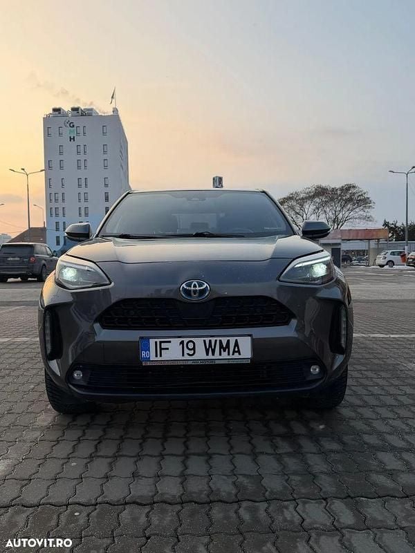 Second-hand Toyota Yaris Cross 116 CP (85 kW) 2023 Culoaregri SUV