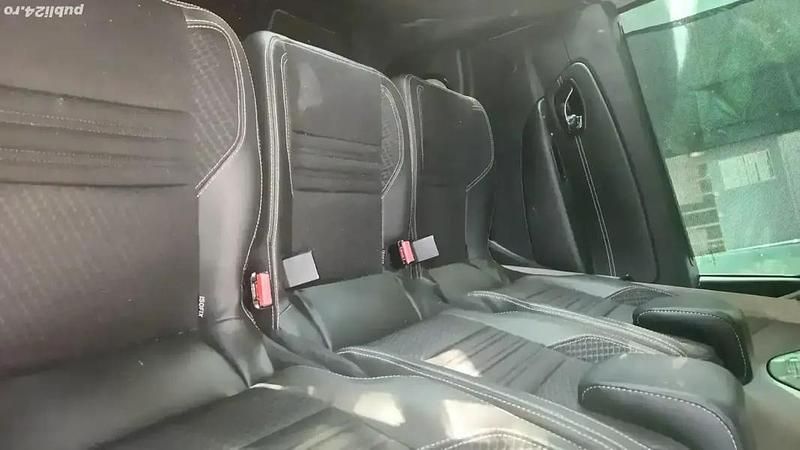 Alb Utilizat 2015 Renault Mégane III Hatchback | 6.500 EUR (Preț OK) - Imagine 1/2