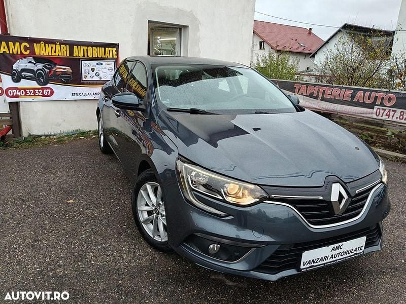 Culoaregri Utilizat 2019 Renault Mégane IV Hatchback | 7.800 EUR (Preț bun) - Imagine 1/4
