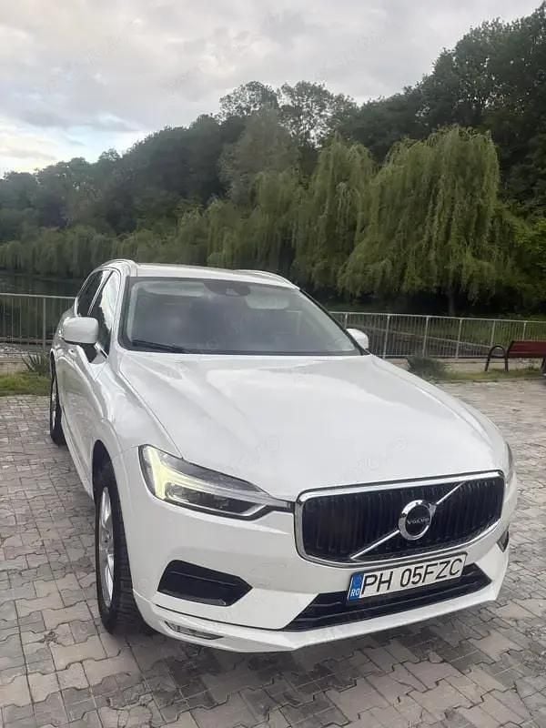 Utilizat 2018 Volvo XC60 SUV | 18.500 EUR (Preț OK) - Imagine 1/4