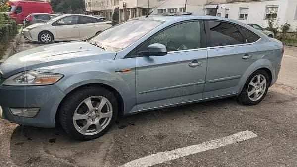 Second-hand Ford Mondeo Ghia 140 CP (102 kW) 2008 Hatchback