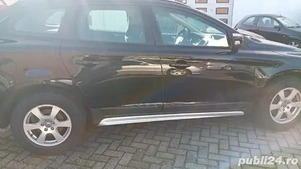 Second-hand Volvo XC60 203 CP (149 kW) 2011 Negru SUV