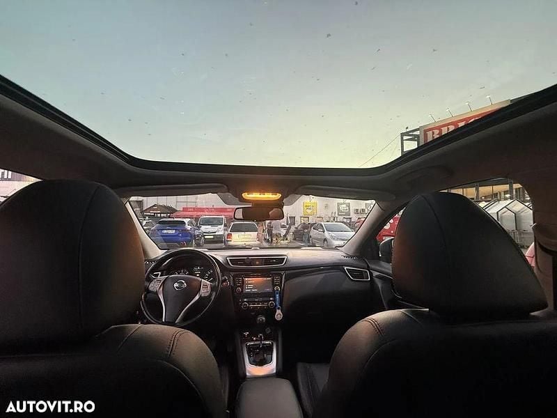 Culoarenegru Utilizat 2014 Nissan Qashqai Tekna SUV | 10.500 EUR (Preț OK) - Imagine 1/4