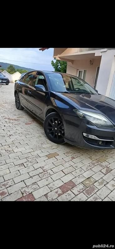 Second-hand Renault Laguna III 130 CP (95 kW) 2012 Hatchback