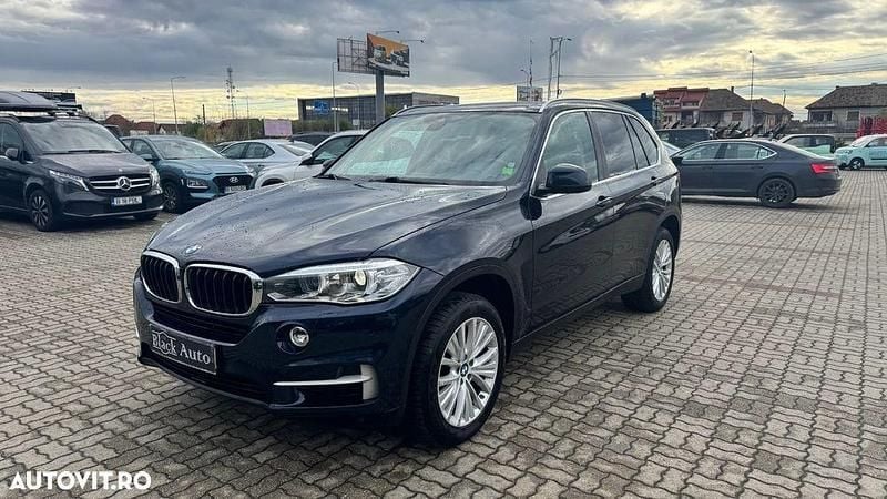 Culoarealbastru Utilizat 2015 BMW X5 Sport Line SUV | 20.500 EUR (Preț bun) - Imagine 1/4