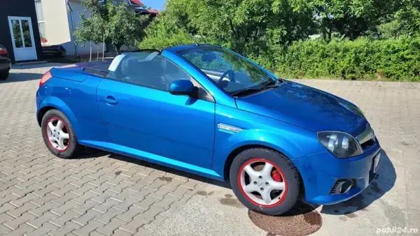 Second-hand Opel Tigra 90 CP (66 kW) 2004 Cabrio