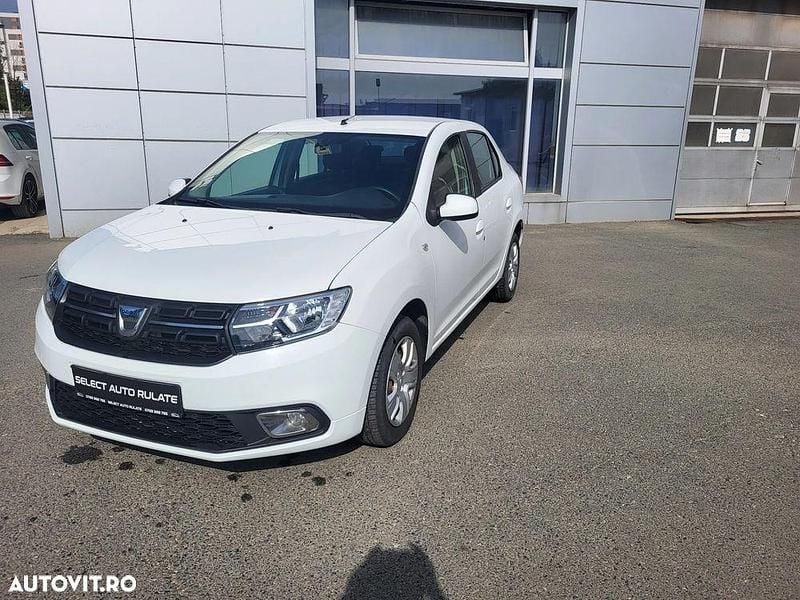 Culoarealb Utilizat 2020 Dacia Logan Lauréate Berlinǎ | 7.990 EUR (Preț bun) - Imagine 1/4