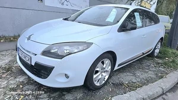 Utilizat 2011 Renault Mégane III Hatchback | 3.950 EUR (Preț OK) - Imagine 1/4