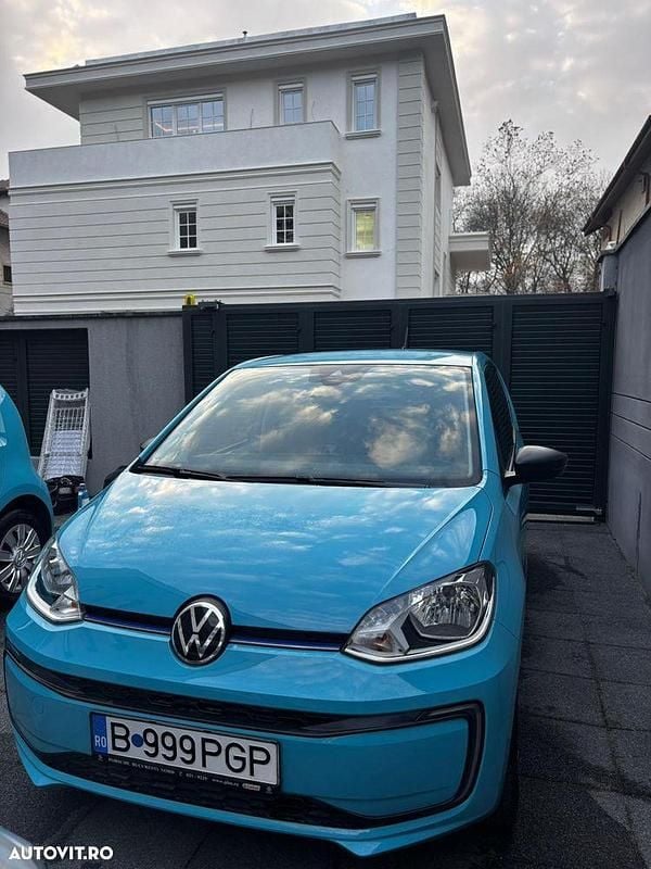 Second-hand VW e-up! 60 kW (82 CP) 2021 Culoarealbastru Hatchback