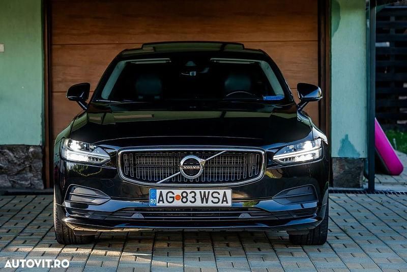 Culoarenegru Utilizat 2018 Volvo S90 Momentum Berlinǎ | 21.500 EUR (Preț OK) - Imagine 1/4
