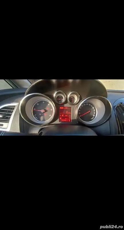 Utilizat 2015 Opel Astra Break | 5.500 EUR (Preț OK) - Imagine 1/4