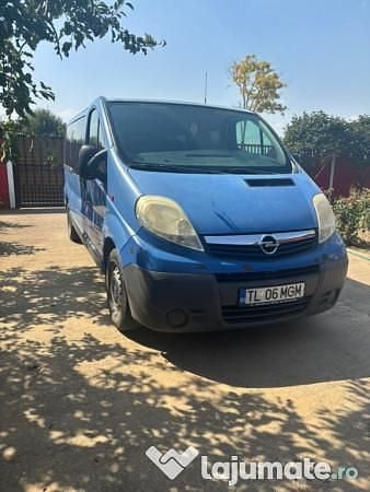Utilizat 2009 Opel Vivaro Van | 5.500 EUR (Preț OK) - Imagine 1/3