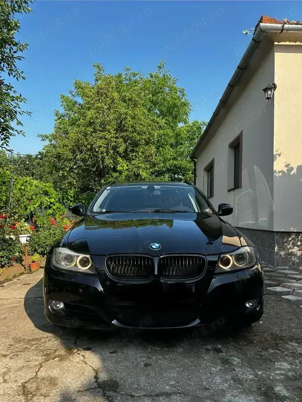 Negru Utilizat 2010 BMW 318 Break | 6.900 EUR (Scump) - Imagine 1/4