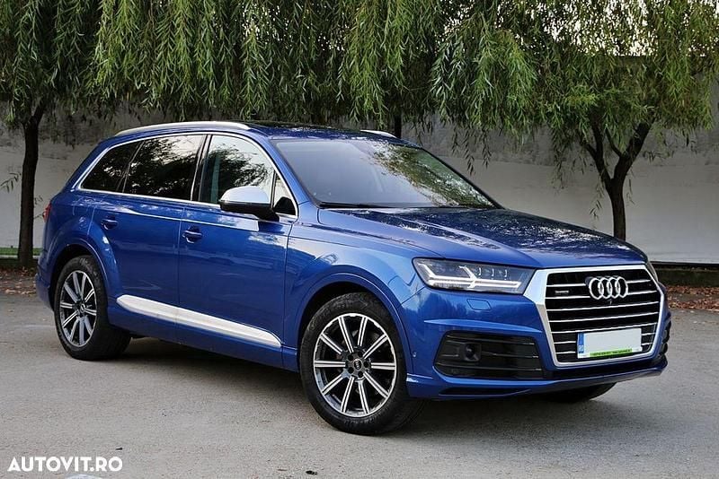 Culoarealbastru Utilizat 2018 Audi Q7 Design SUV | 32.800 EUR (Super Preț) - Imagine 1/4