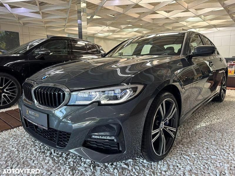 Culoaregri Utilizat 2020 BMW 330e Shadowline Berlinǎ | 27.311 EUR - Imagine 1/4
