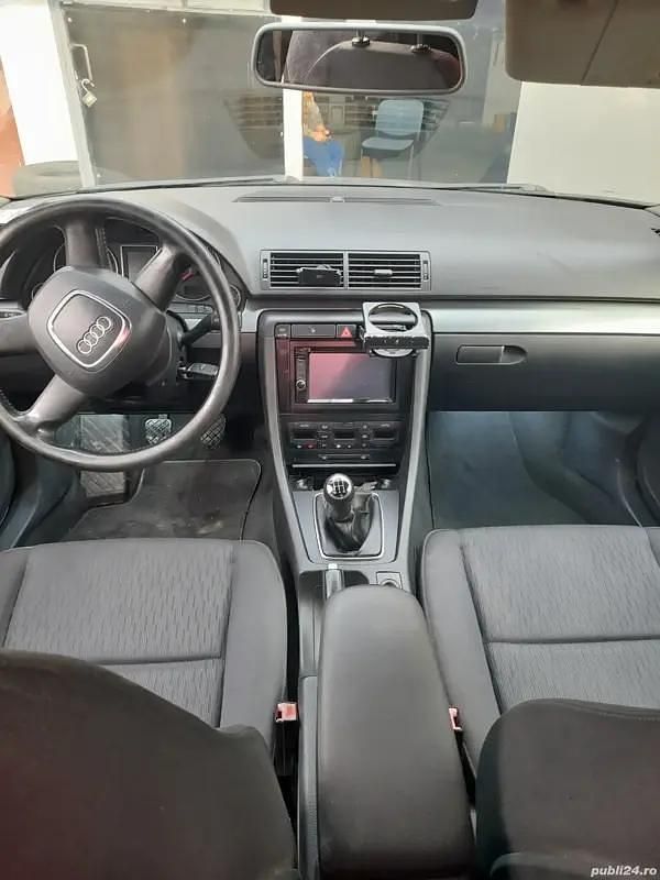 Utilizat 2006 Audi A4 Berlinǎ | 3.359 EUR (Preț OK) - Imagine 1/4