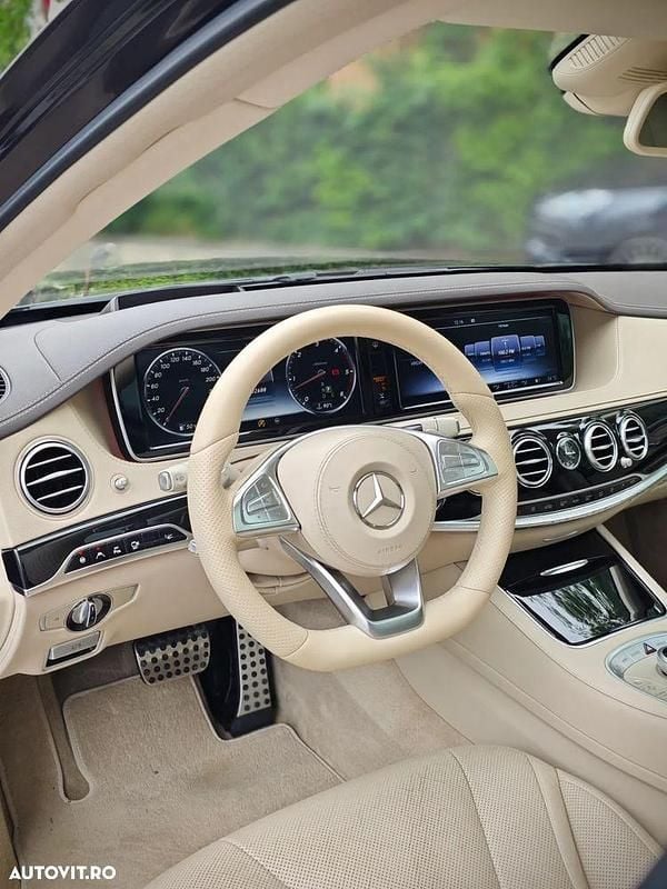 Culoarenegru Utilizat 2017 Mercedes S350 Berlinǎ | 34.000 EUR - Imagine 1/4