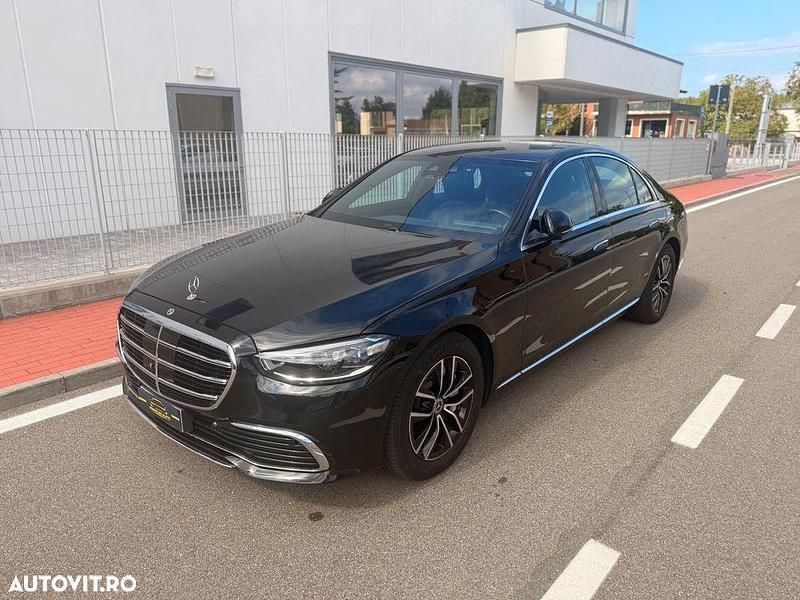 Culoarenegru Utilizat 2022 Mercedes S350 Berlinǎ | 53.900 EUR (Super Preț) - Imagine 1/4