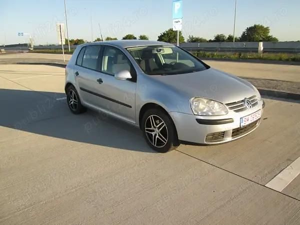 Gri Utilizat 2006 VW Golf V Hatchback | 3.250 EUR (Preț OK) - Imagine 1/4