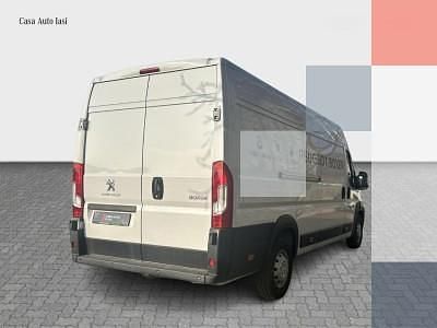 Second-hand Peugeot Boxer 140 CP (102 kW) 2024 Blanc kaolin Van