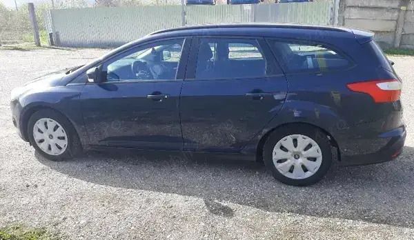 Utilizat 2011 Ford Focus Break | 2.600 EUR (Puțin scump) - Imagine 1/4