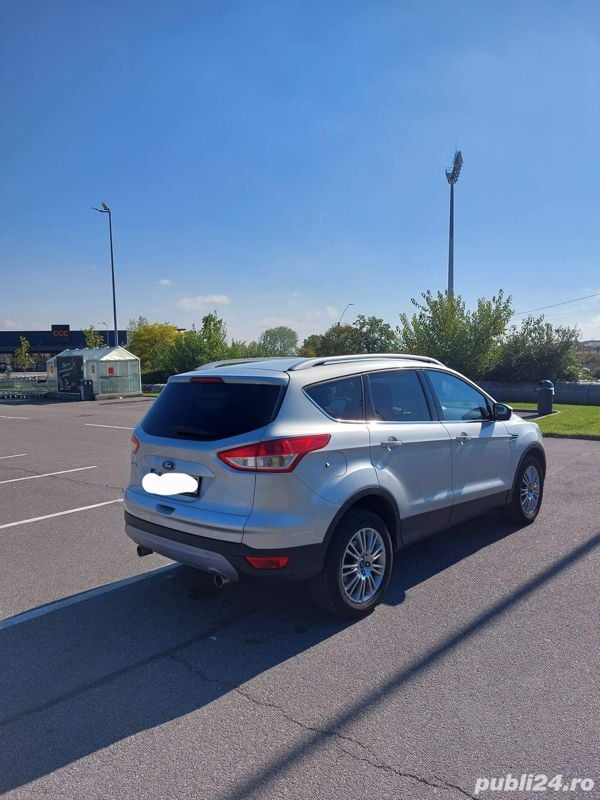 Argintiu Utilizat 2015 Ford Kuga SUV | 12.990 EUR (Preț OK) - Imagine 1/4