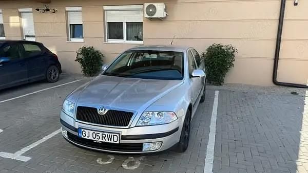 Second-hand Skoda Octavia 105 CP (77 kW) 2007 Argintiu Berlinǎ