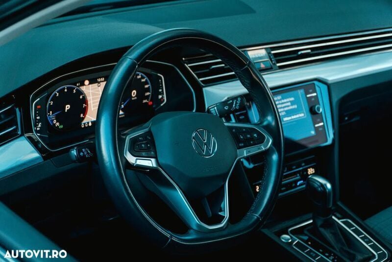 Gri Utilizat 2020 VW Passat Comfortline Break | 15.700 EUR (Preț OK) - Imagine 1/4