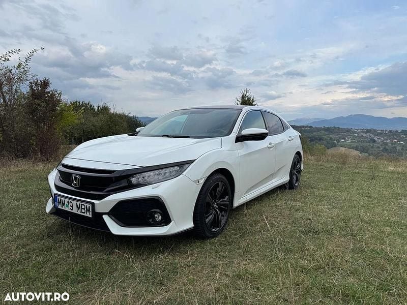 Culoarealb Utilizat 2017 Honda Civic Hatchback | 11.599 EUR (Preț OK) - Imagine 1/4