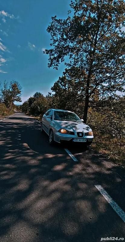 Utilizat 2004 Seat Cordoba Berlinǎ | 1.100 EUR - Imagine 1/4