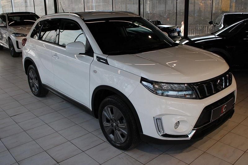 Utilizat 2023 Suzuki Vitara Comfort SUV | 23.468 EUR (Puțin scump) - Imagine 1/1