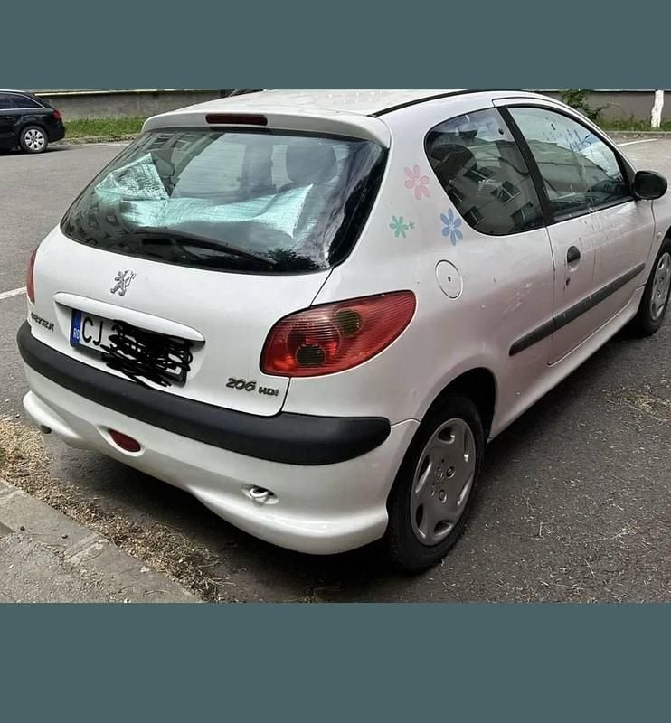 Second-hand Peugeot 206 2004 Hatchback
