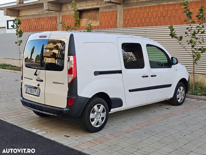 Second-hand Renault Kangoo Intens 115 CP (84 kW) 2019 Culoarealb Monovolum